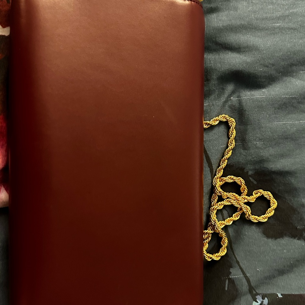 Tory Burch - Picture 2 of 3